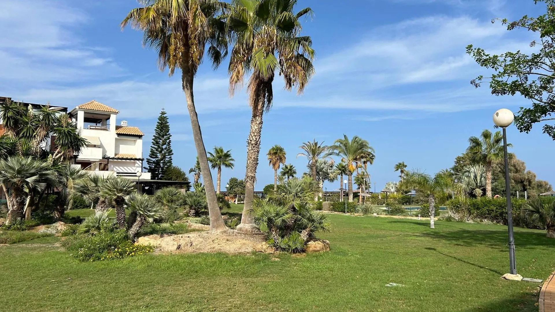 Jardines Nuevo Vera Bajo 2 Dormitorios Vistas Al Mar Spagna